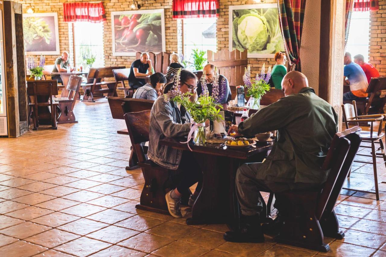 Hotel Odejewscy Chojnice Buitenkant foto